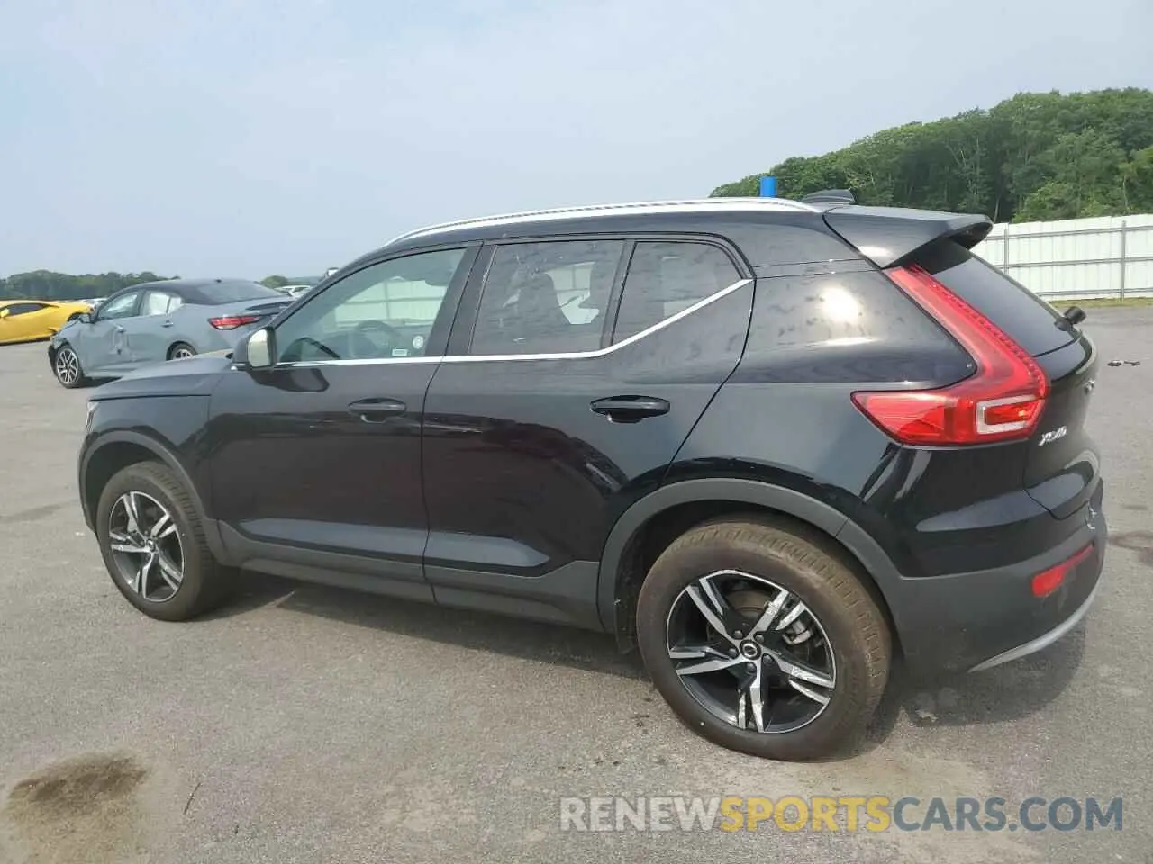 2 Photograph of a damaged car YV4L12UJ1S2560090 VOLVO XC40 CORE 2025