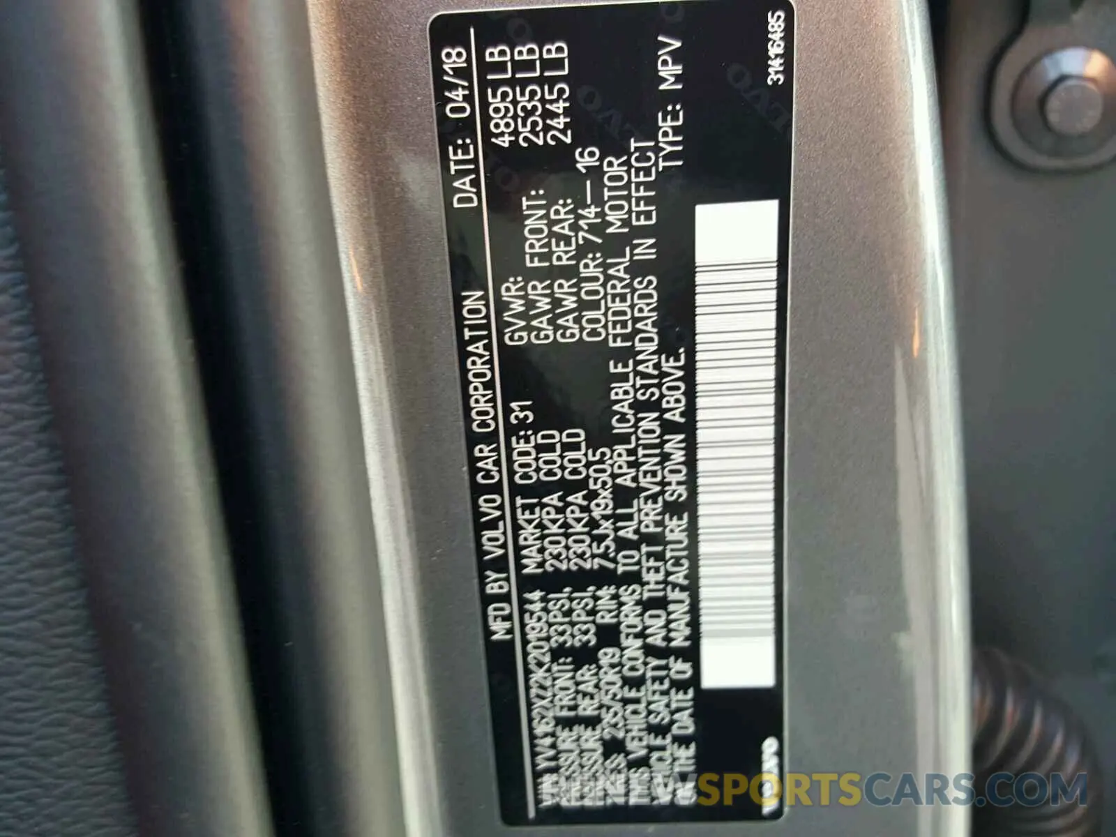 10 Photograph of a damaged car YV4162XZ2K2019544 VOLVO XC40 MOMENTUM 2019