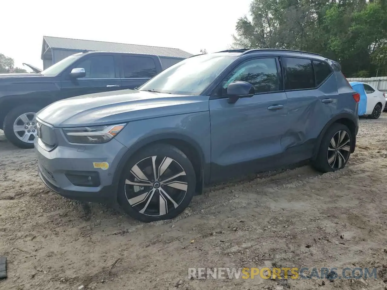 1 Photograph of a damaged car YV4ED3UB2N2695162 VOLVO XC40 P8 RE 2022