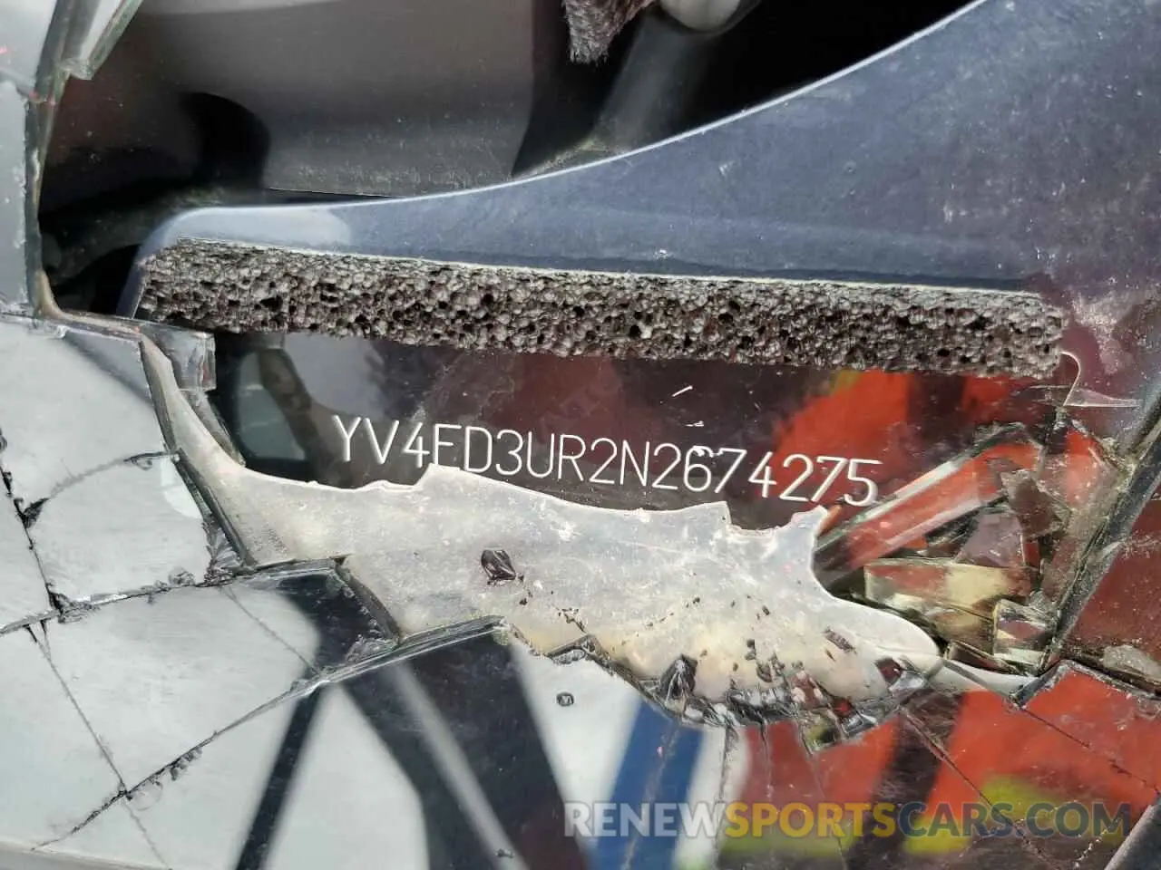 13 Photograph of a damaged car YV4ED3UR2N2674275 VOLVO XC40 P8 RE 2022