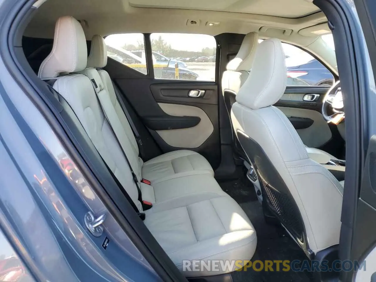 11 Фотография поврежденного автомобиля YV4L12UN8P2913418 VOLVO XC40 PLUS 2023