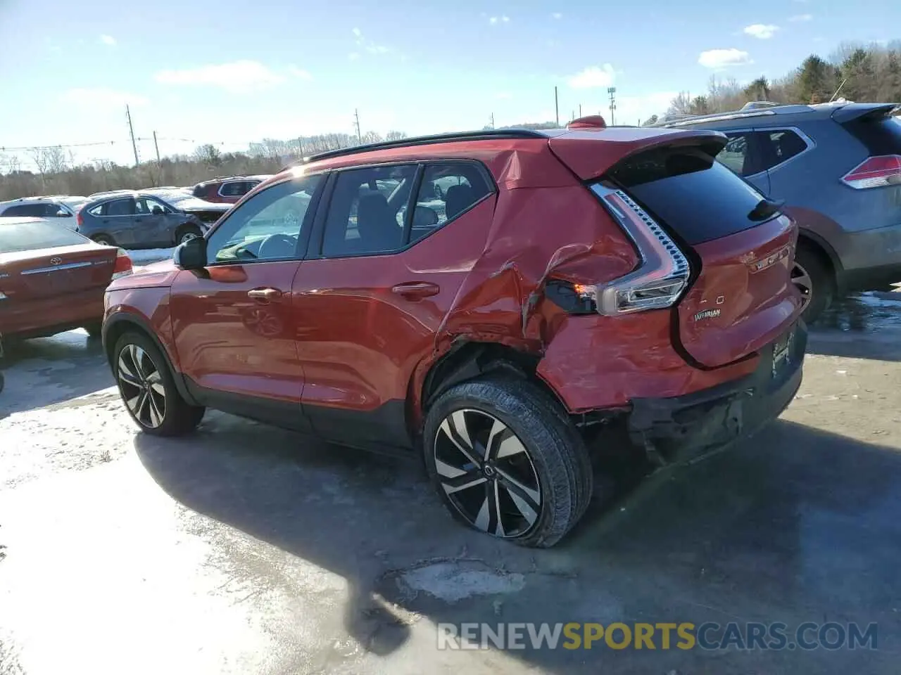 2 Photograph of a damaged car YV4L12UW9P2087350 VOLVO XC40 PLUS 2023