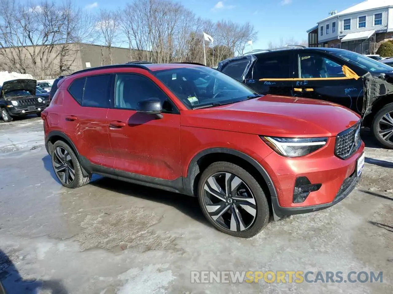 4 Photograph of a damaged car YV4L12UW9P2087350 VOLVO XC40 PLUS 2023