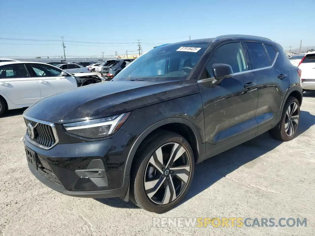 1 Фотография поврежденного автомобиля YV4L12UE0R2215081 VOLVO XC40 PLUS 2024