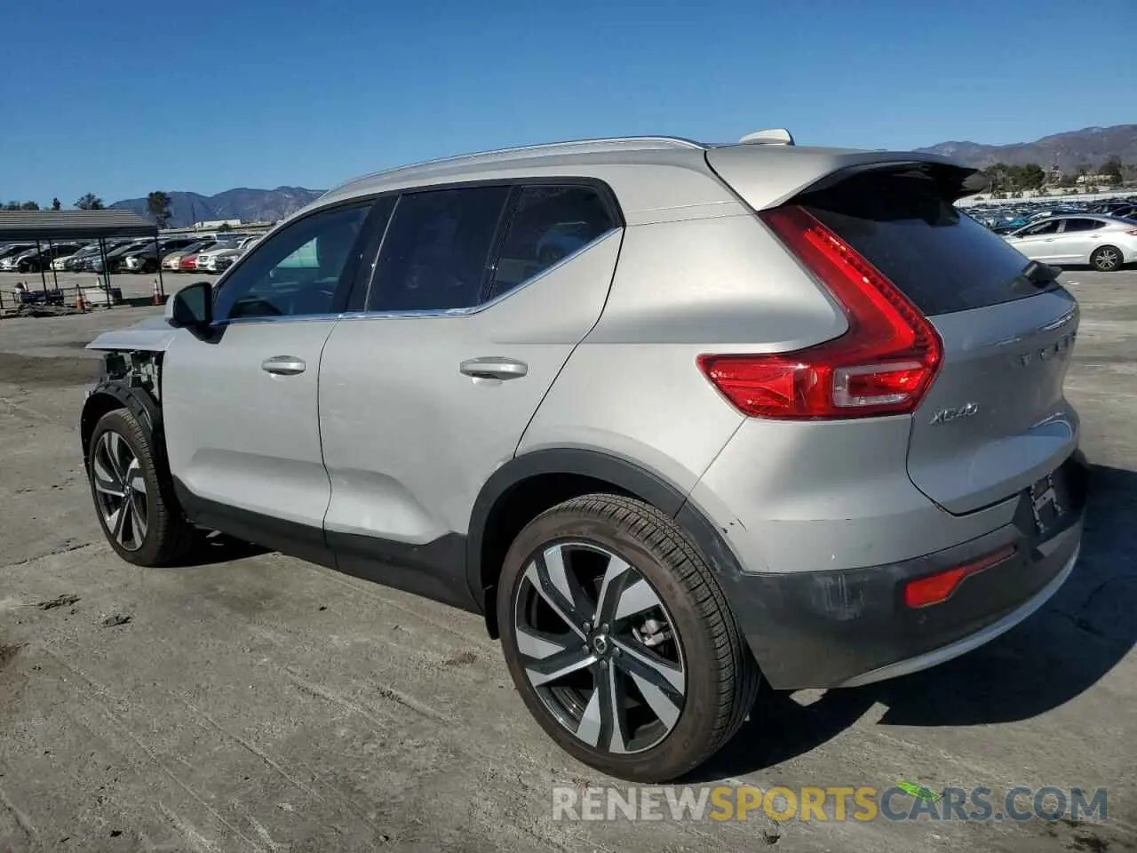 2 Фотография поврежденного автомобиля YV4L12UE8R2381381 VOLVO XC40 PLUS 2024
