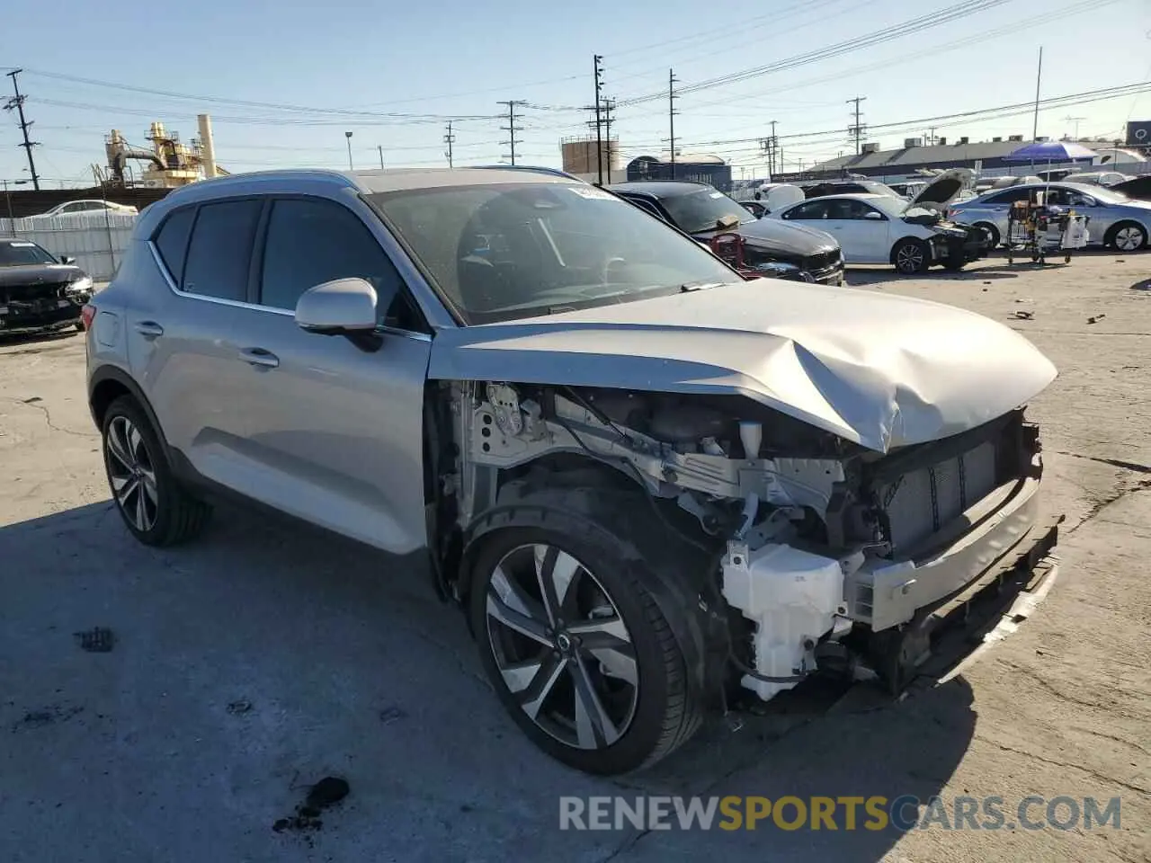 4 Фотография поврежденного автомобиля YV4L12UE8R2381381 VOLVO XC40 PLUS 2024