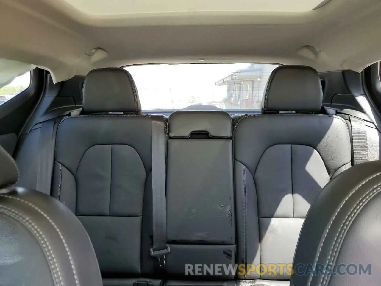 10 Фотография поврежденного автомобиля YV4L12UE9R2224474 VOLVO XC40 PLUS 2024