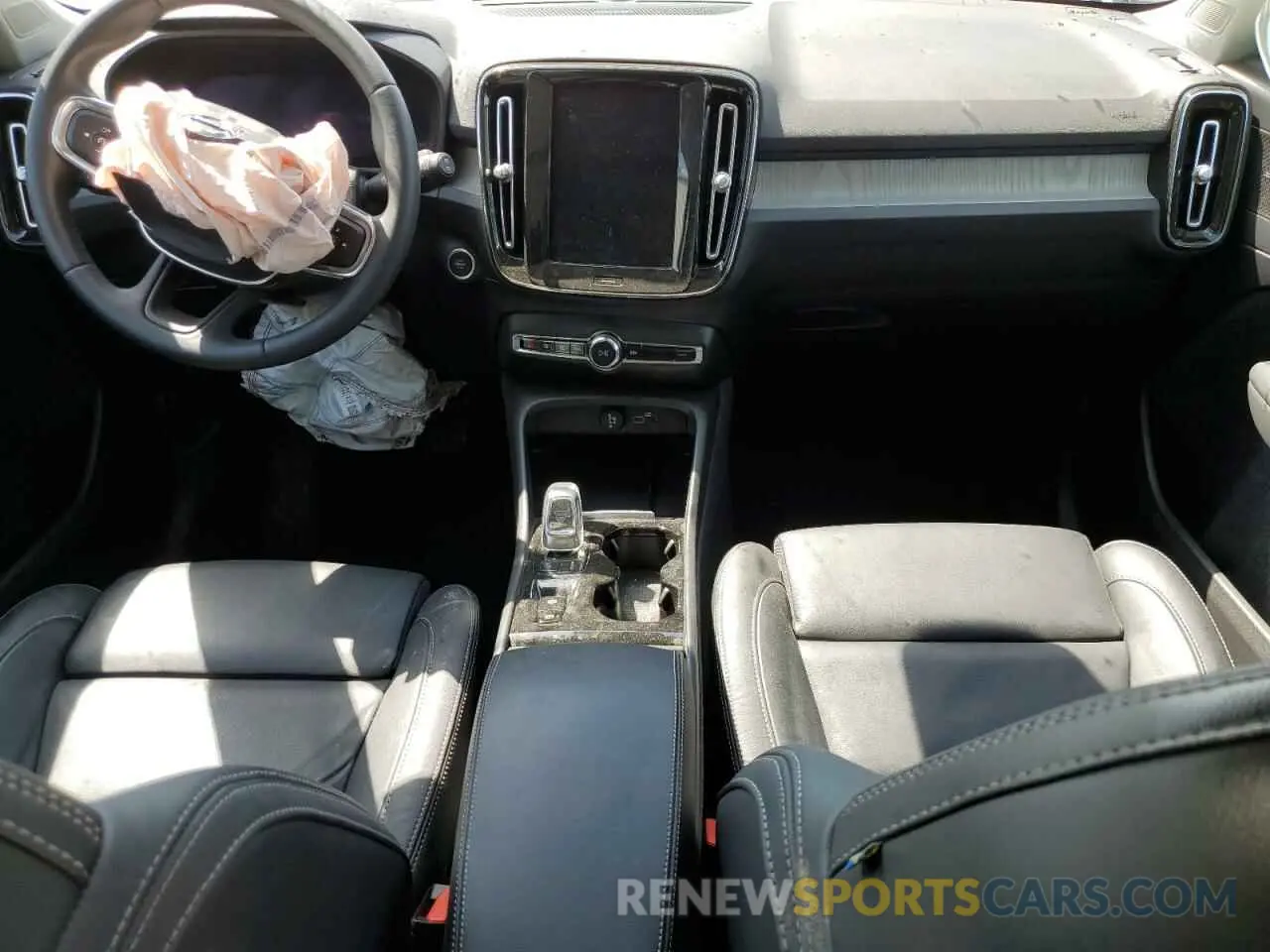 8 Фотография поврежденного автомобиля YV4L12UE9R2224474 VOLVO XC40 PLUS 2024