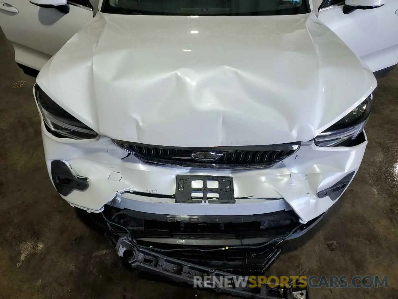 12 Photograph of a damaged car YV4L12UEXR2291178 VOLVO XC40 PLUS 2024