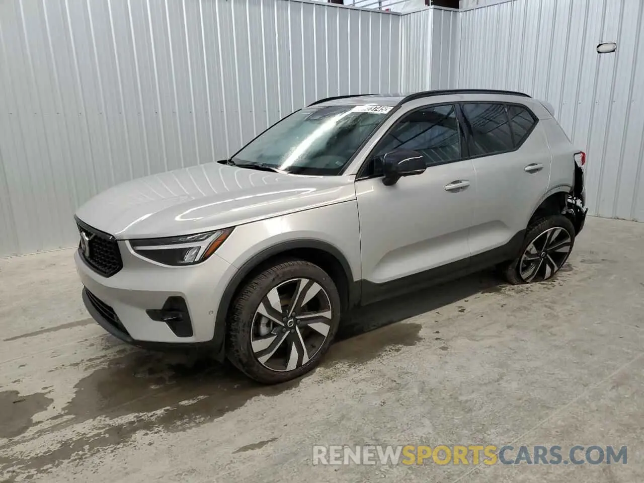 1 Photograph of a damaged car YV4L12UC2S2511031 VOLVO XC40 PLUS 2025