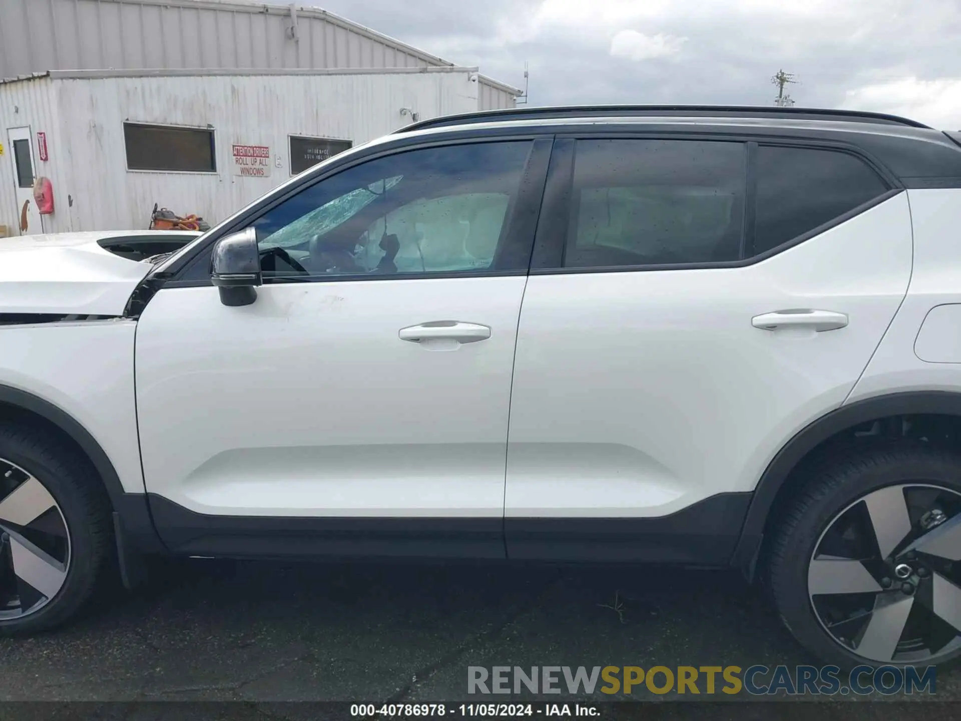 14 Photograph of a damaged car YV4ED3UM3P2003494 VOLVO XC40 RECHARGE PURE ELECTRIC 2023