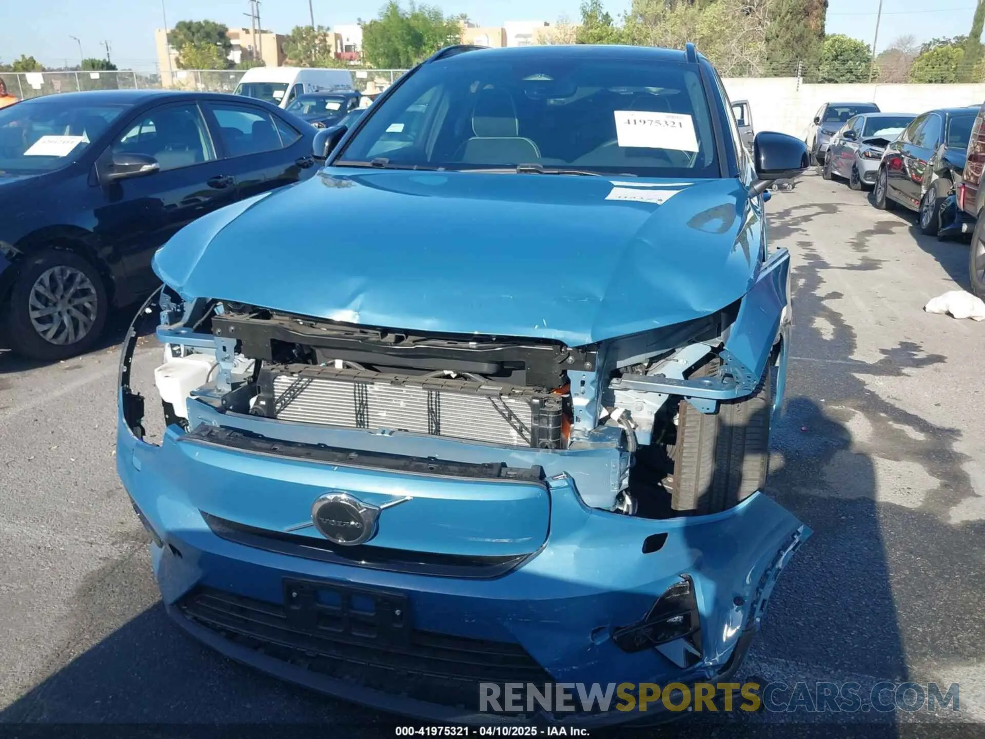 13 Фотография поврежденного автомобиля YV4ED3UM9P2012880 VOLVO XC40 RECHARGE PURE ELECTRIC 2023