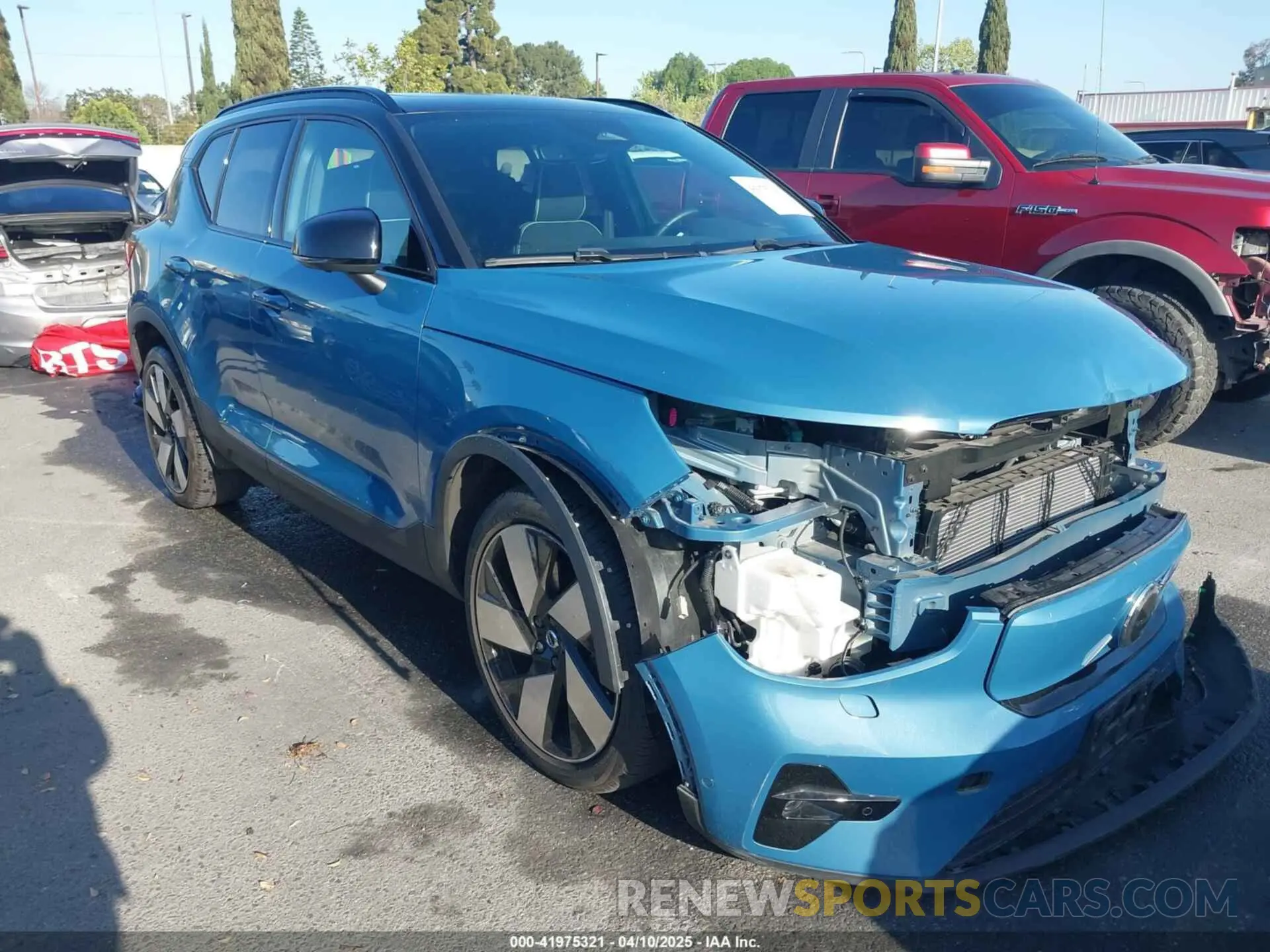 14 Фотография поврежденного автомобиля YV4ED3UM9P2012880 VOLVO XC40 RECHARGE PURE ELECTRIC 2023