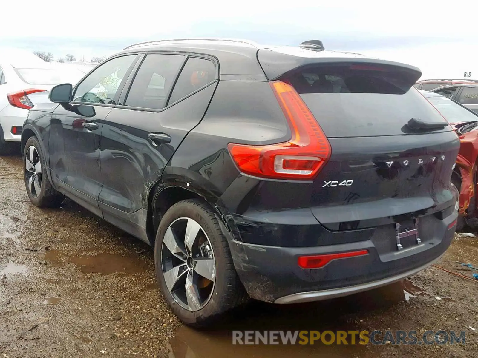 3 Photograph of a damaged car YV4162UK3K2053709 VOLVO XC40 T5 2019
