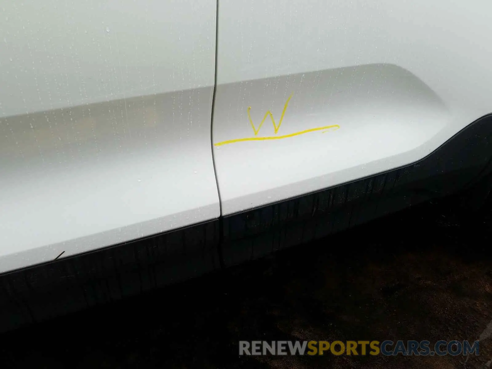 9 Photograph of a damaged car YV4162UL0K2060013 VOLVO XC40 T5 IN 2019