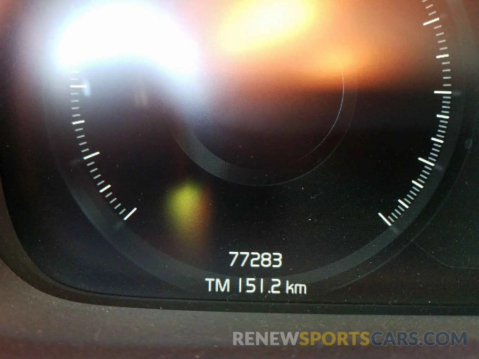 8 Photograph of a damaged car YV4162UM1K2059901 VOLVO XC40 T5 R- 2019
