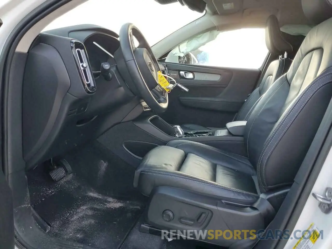 7 Фотография поврежденного автомобиля YV4L12UF7P2032461 VOLVO XC40 ULTIM 2023