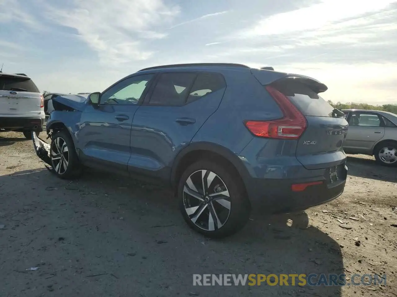 2 Фотография поврежденного автомобиля YV4L12UX7P2092619 VOLVO XC40 ULTIM 2023