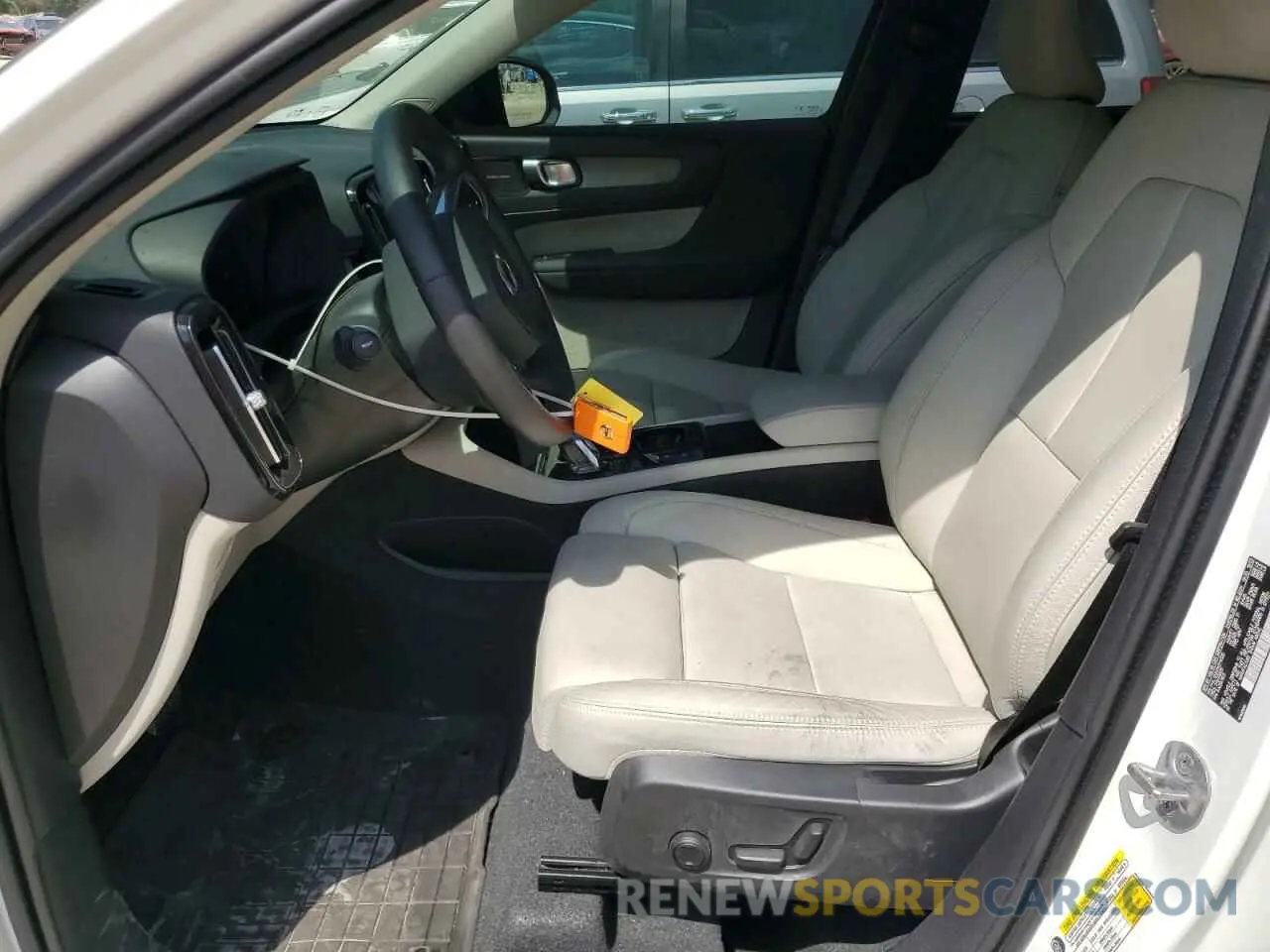 7 Фотография поврежденного автомобиля YV4L12UM7R2314522 VOLVO XC40 ULTIM 2024