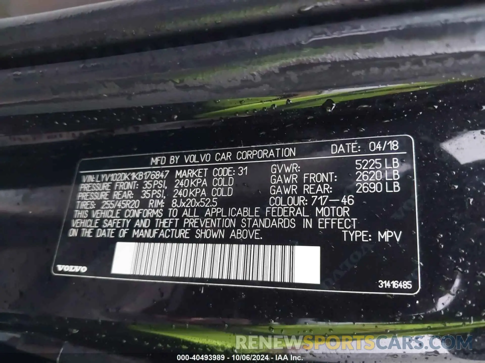 9 Photograph of a damaged car LYV102DK1KB176847 VOLVO XC60 2019