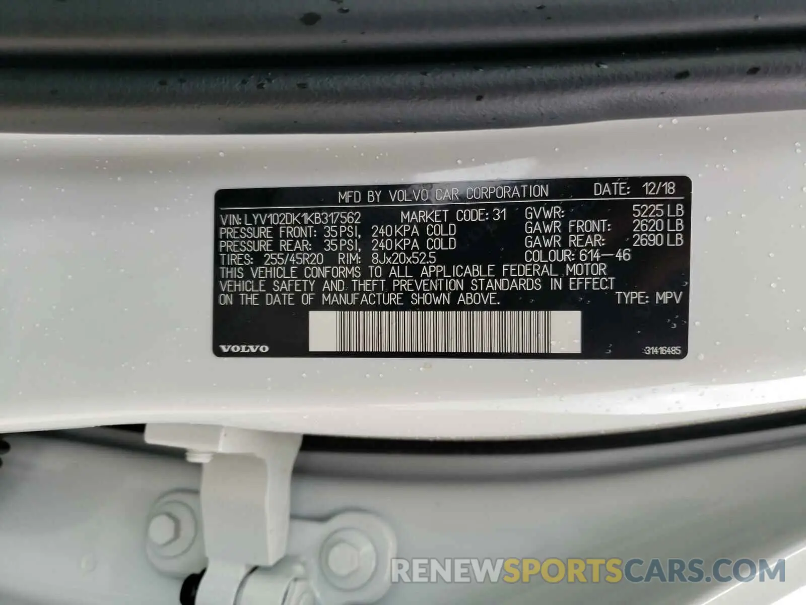 10 Photograph of a damaged car LYV102DK1KB317562 VOLVO XC60 2019