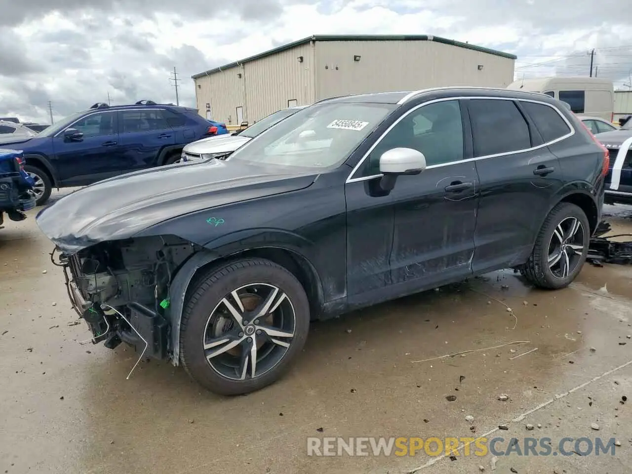 1 Photograph of a damaged car LYV102DM9KB230865 VOLVO XC60 2019