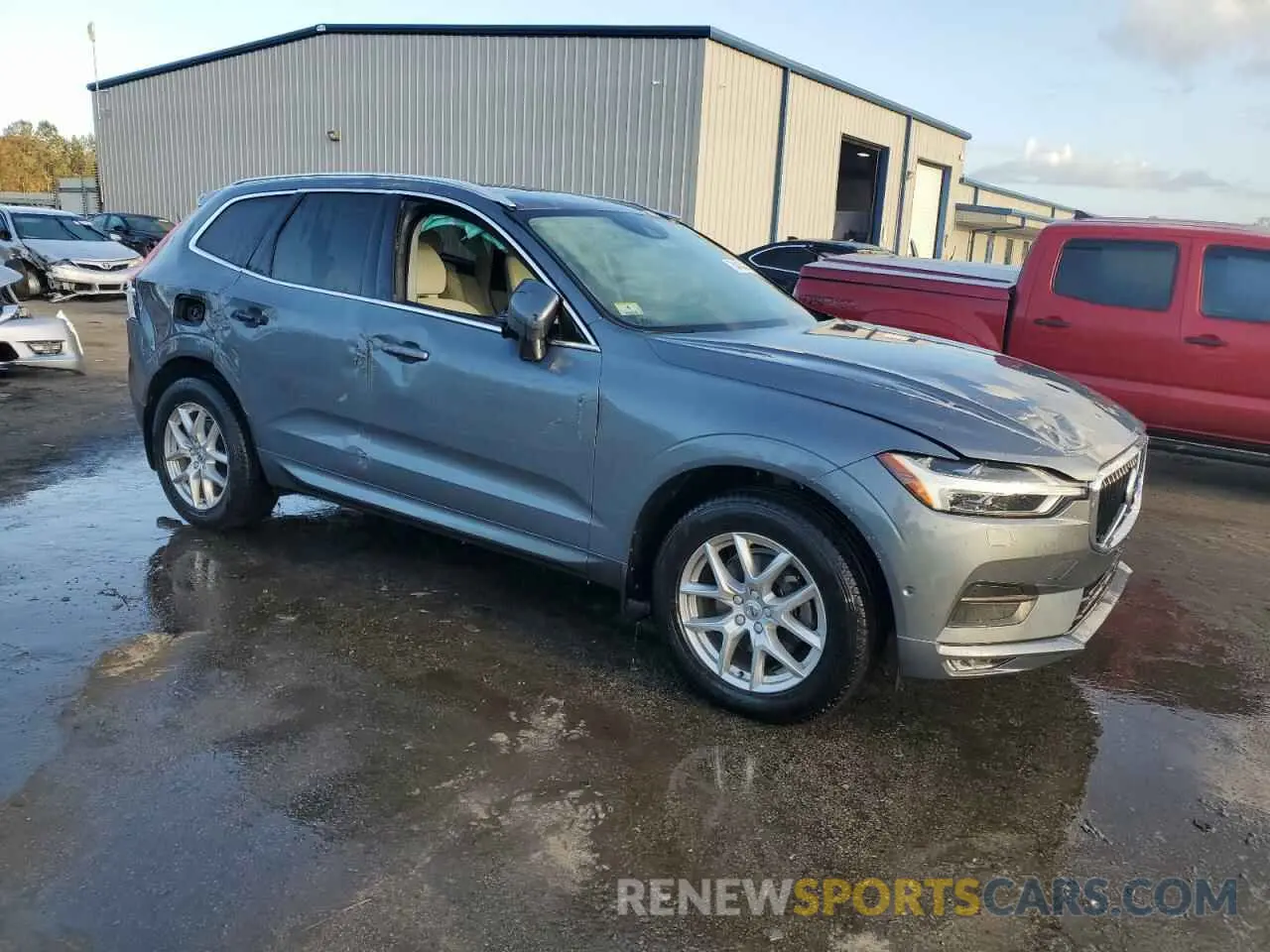 4 Photograph of a damaged car LYV102RK4KB293329 VOLVO XC60 2019