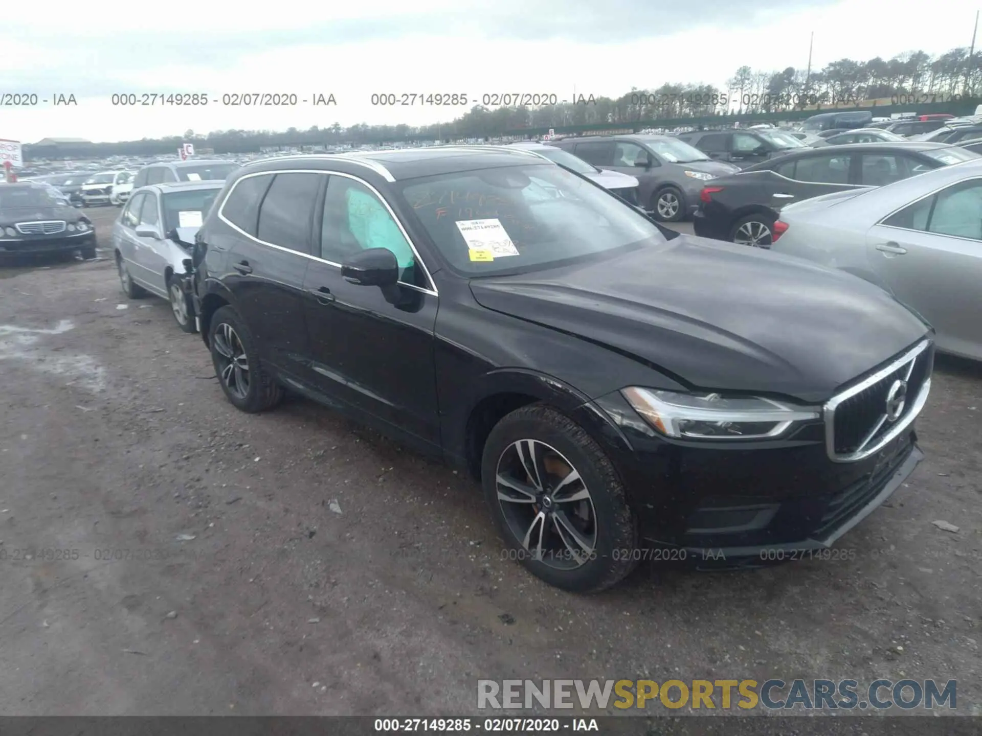 1 Photograph of a damaged car LYV102RK5KB215626 VOLVO XC60 2019