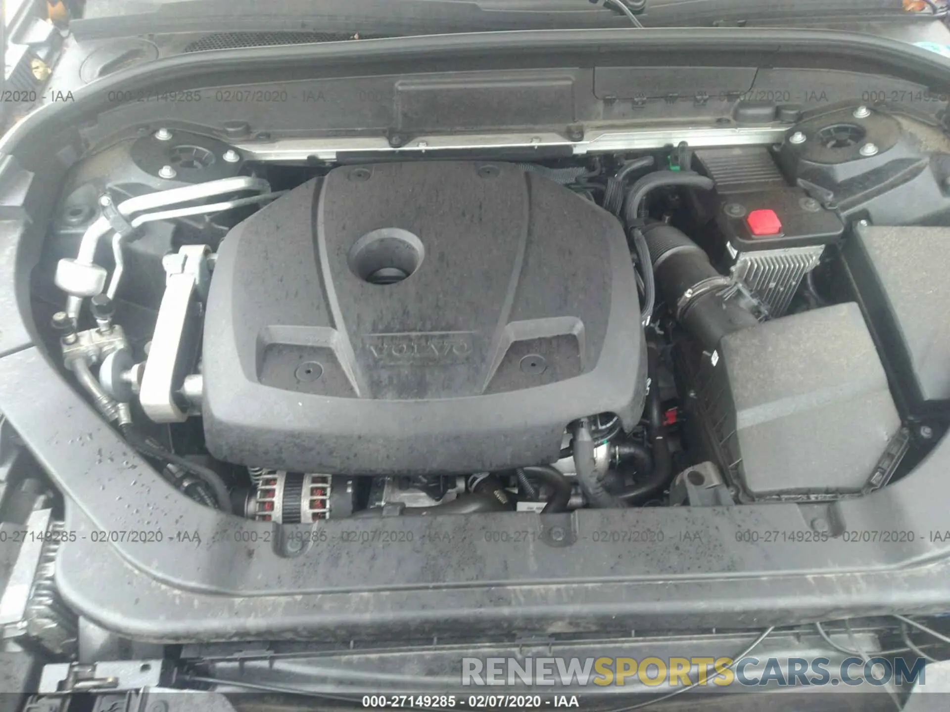 10 Photograph of a damaged car LYV102RK5KB215626 VOLVO XC60 2019