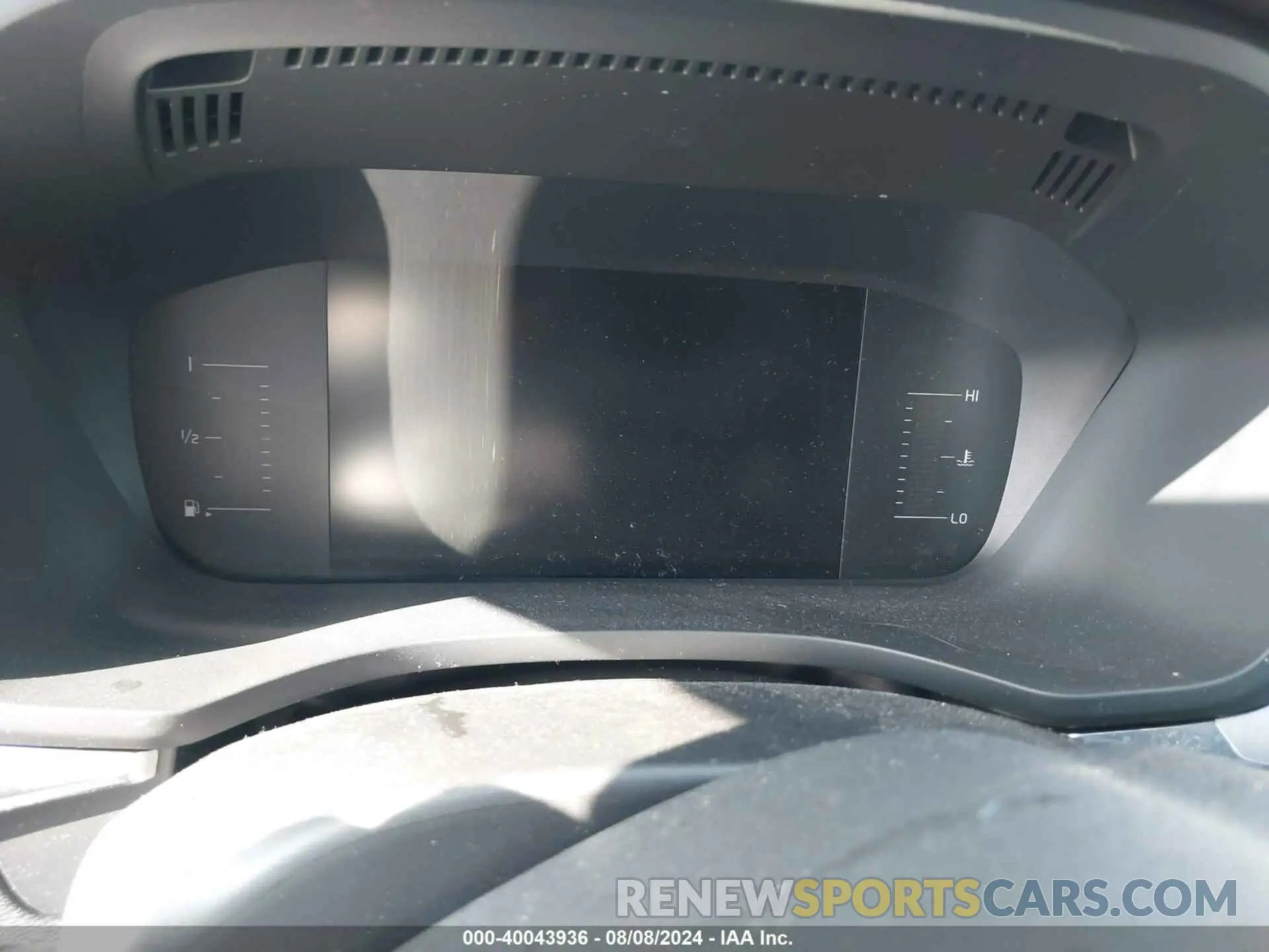 14 Photograph of a damaged car LYV102RK7KB349540 VOLVO XC60 2019