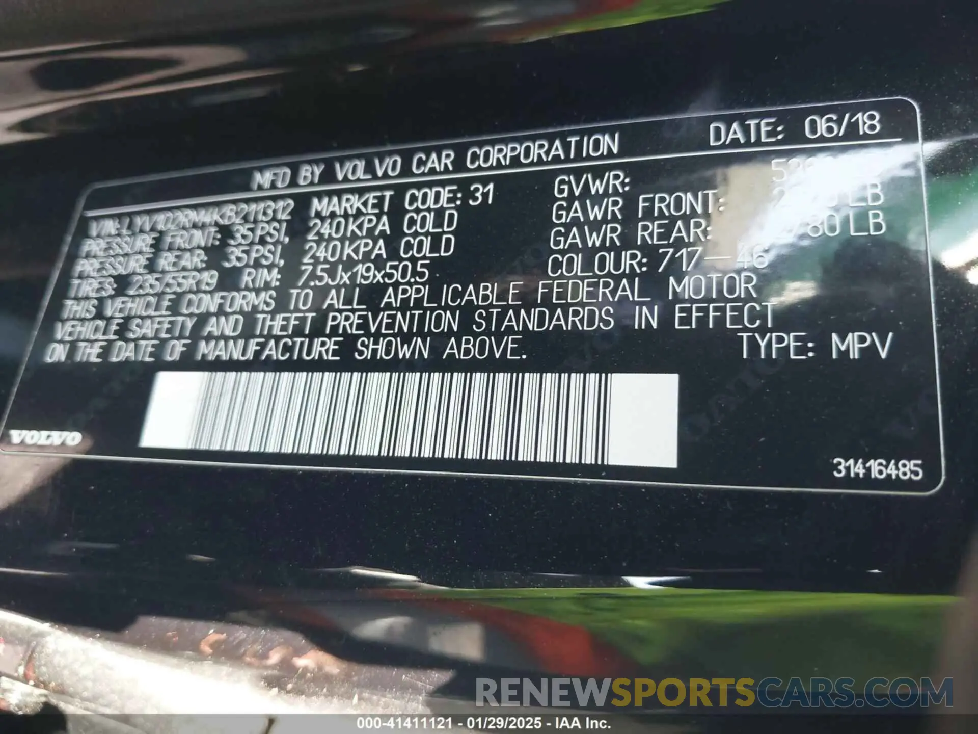 9 Photograph of a damaged car LYV102RM4KB211312 VOLVO XC60 2019