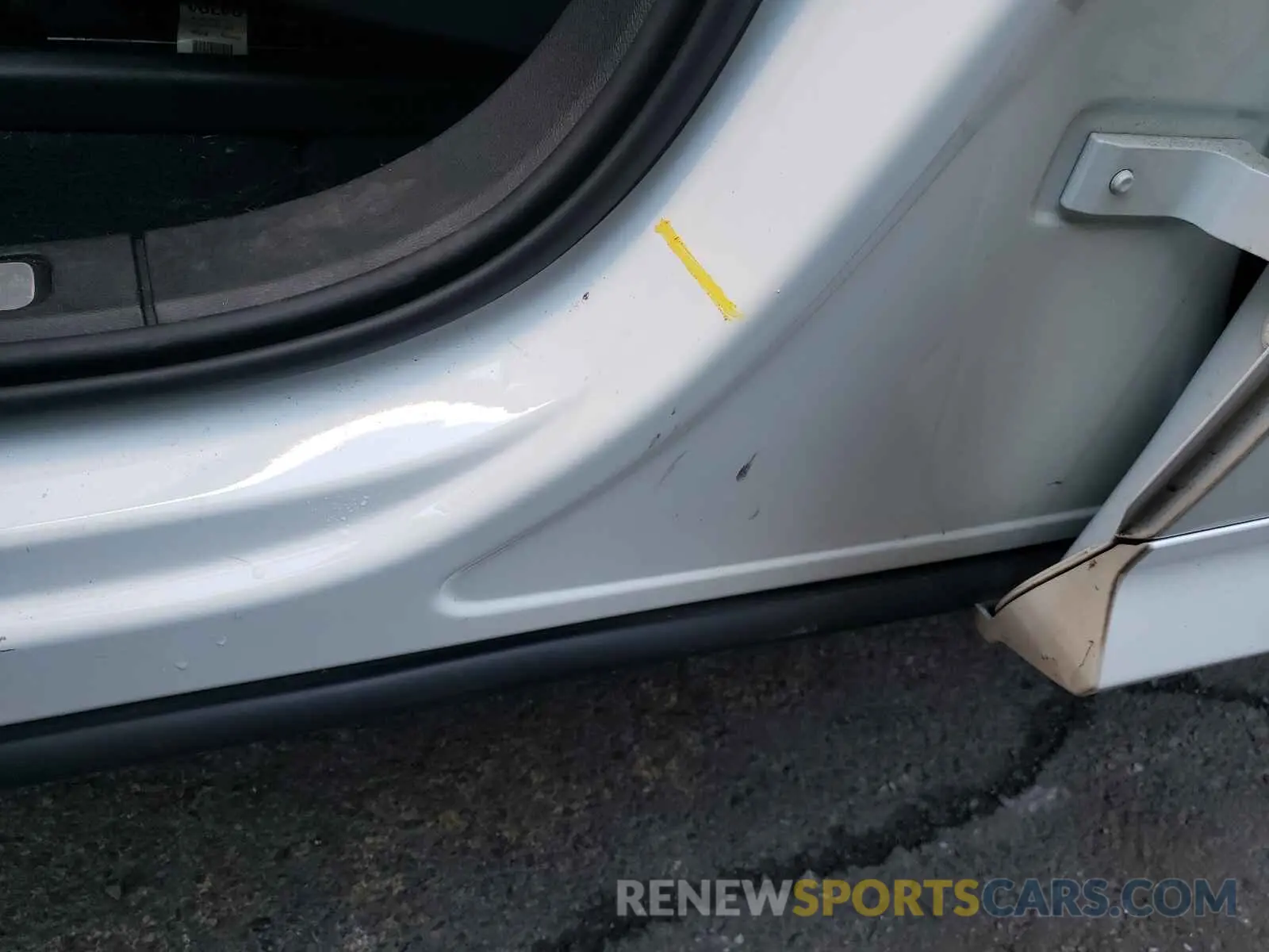 9 Photograph of a damaged car LYVA22RK2KB233771 VOLVO XC60 2019