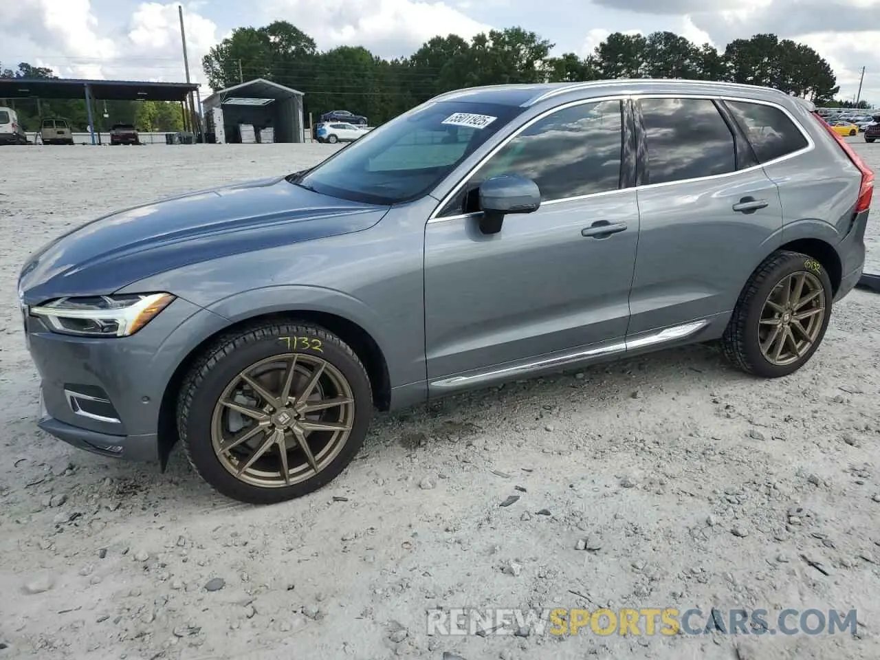 1 Photograph of a damaged car LYVA22RLXKB215043 VOLVO XC60 2019