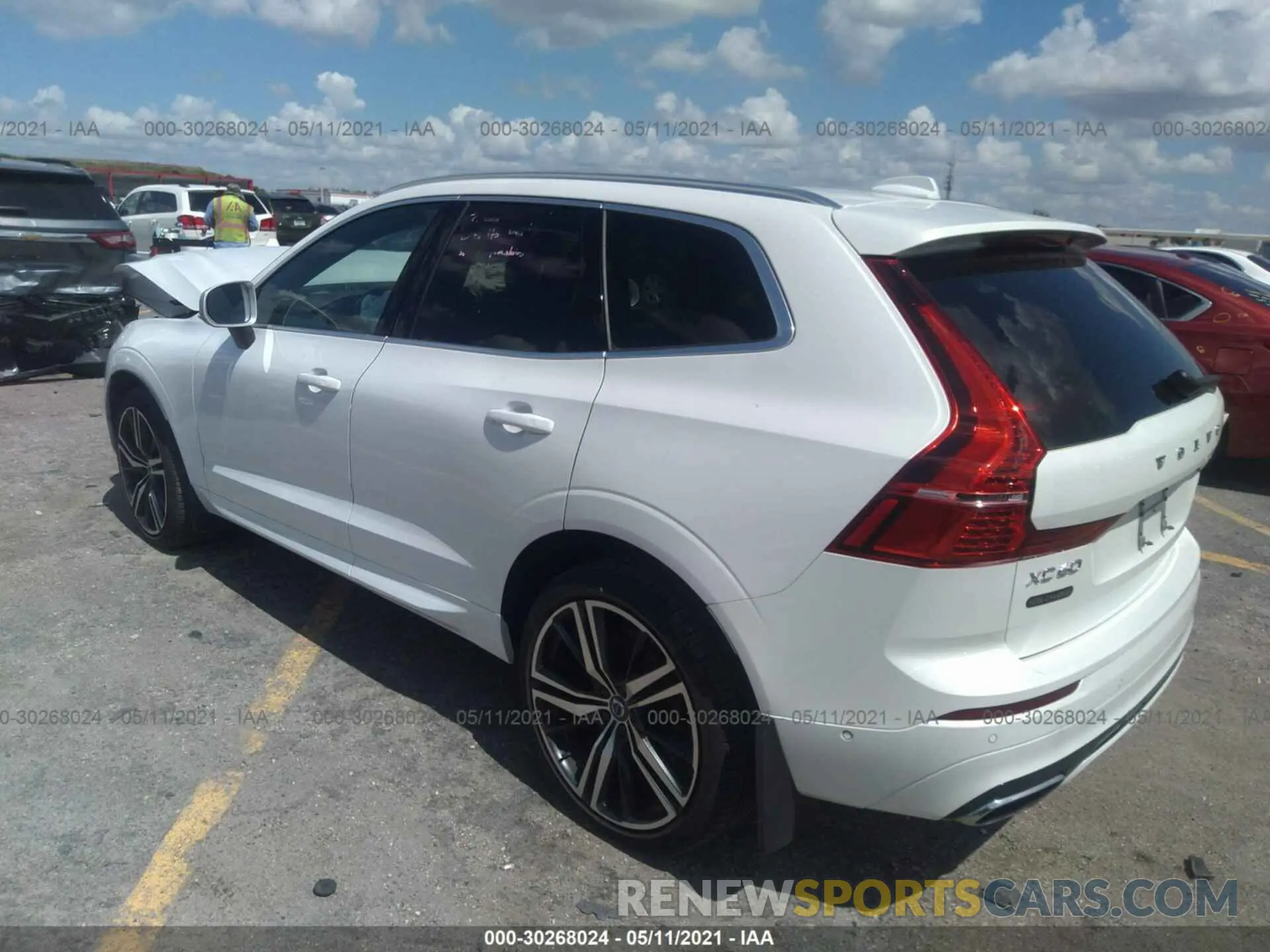 3 Photograph of a damaged car LYVA22RM9KB218377 VOLVO XC60 2019