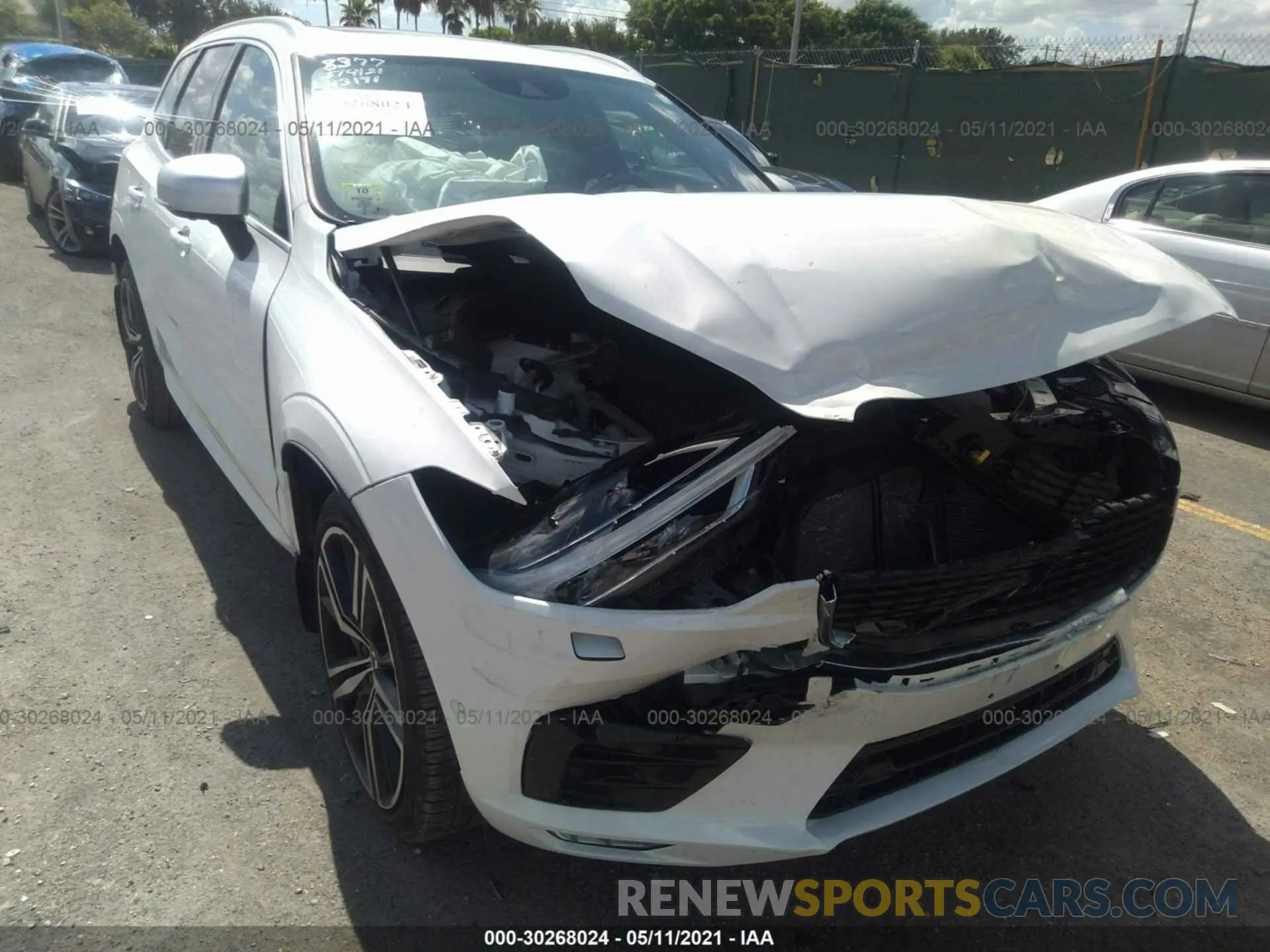 6 Photograph of a damaged car LYVA22RM9KB218377 VOLVO XC60 2019