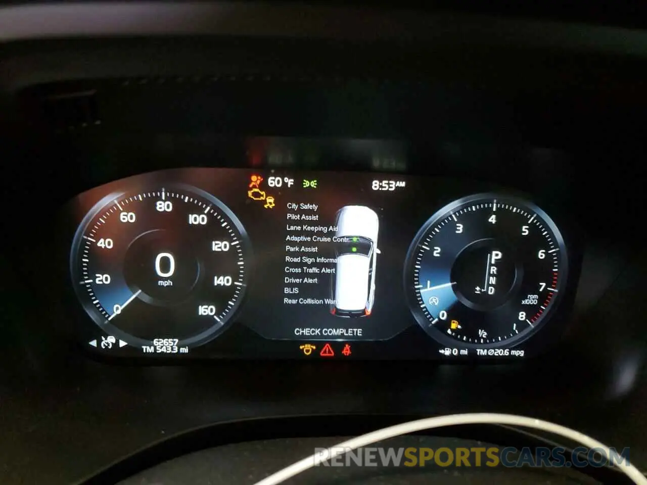 9 Фотография поврежденного автомобиля LYVA22RMXKB273761 VOLVO XC60 2019