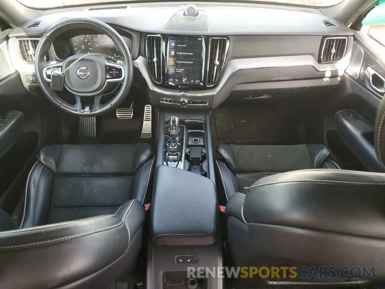 8 Фотография поврежденного автомобиля LYVBR0DM8KB239250 VOLVO XC60 2019