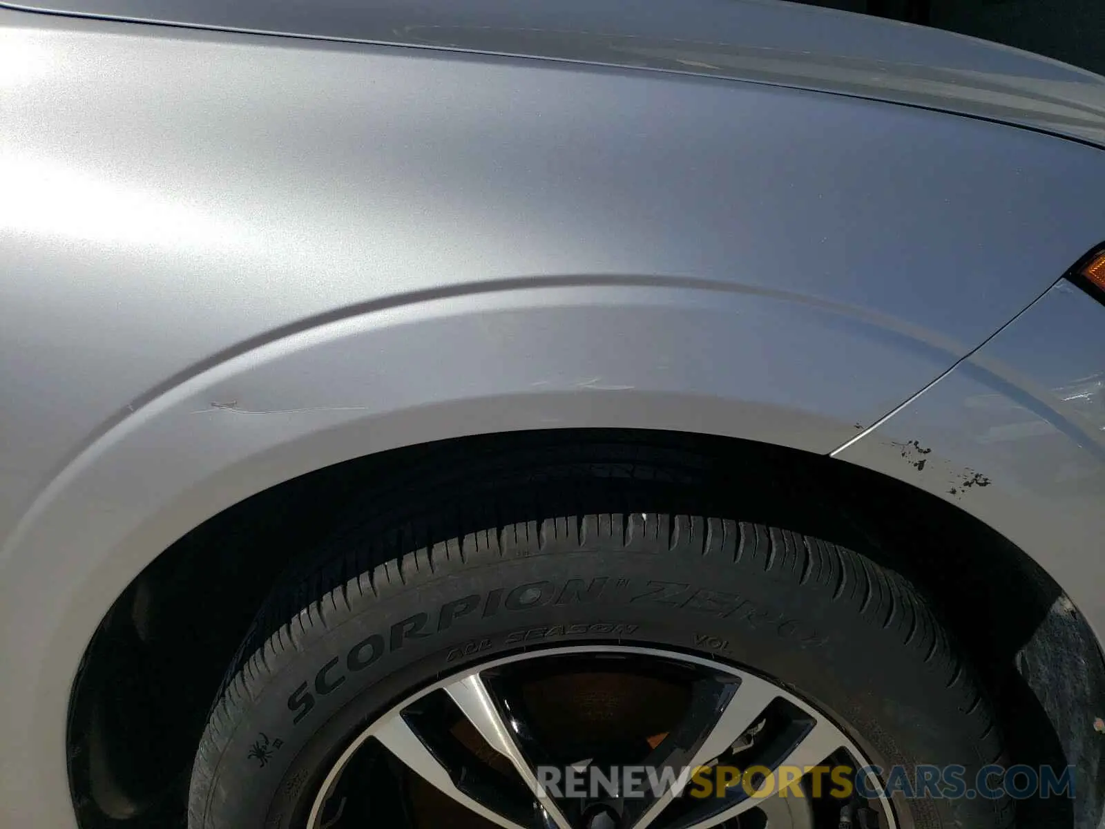 9 Photograph of a damaged car YV4A22RK0K1365061 VOLVO XC60 2019