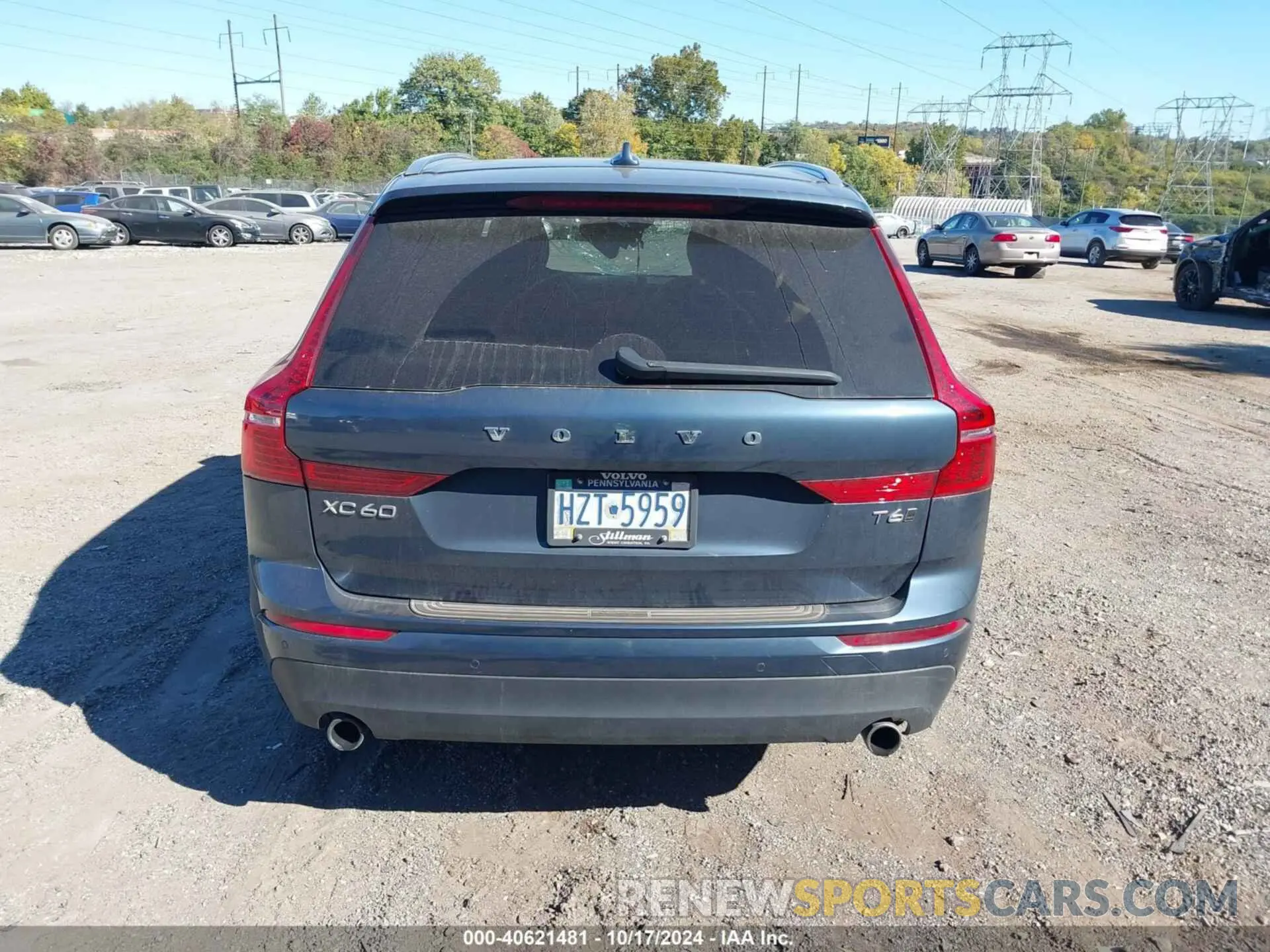 17 Фотография поврежденного автомобиля YV4A22RK3K1375471 VOLVO XC60 2019