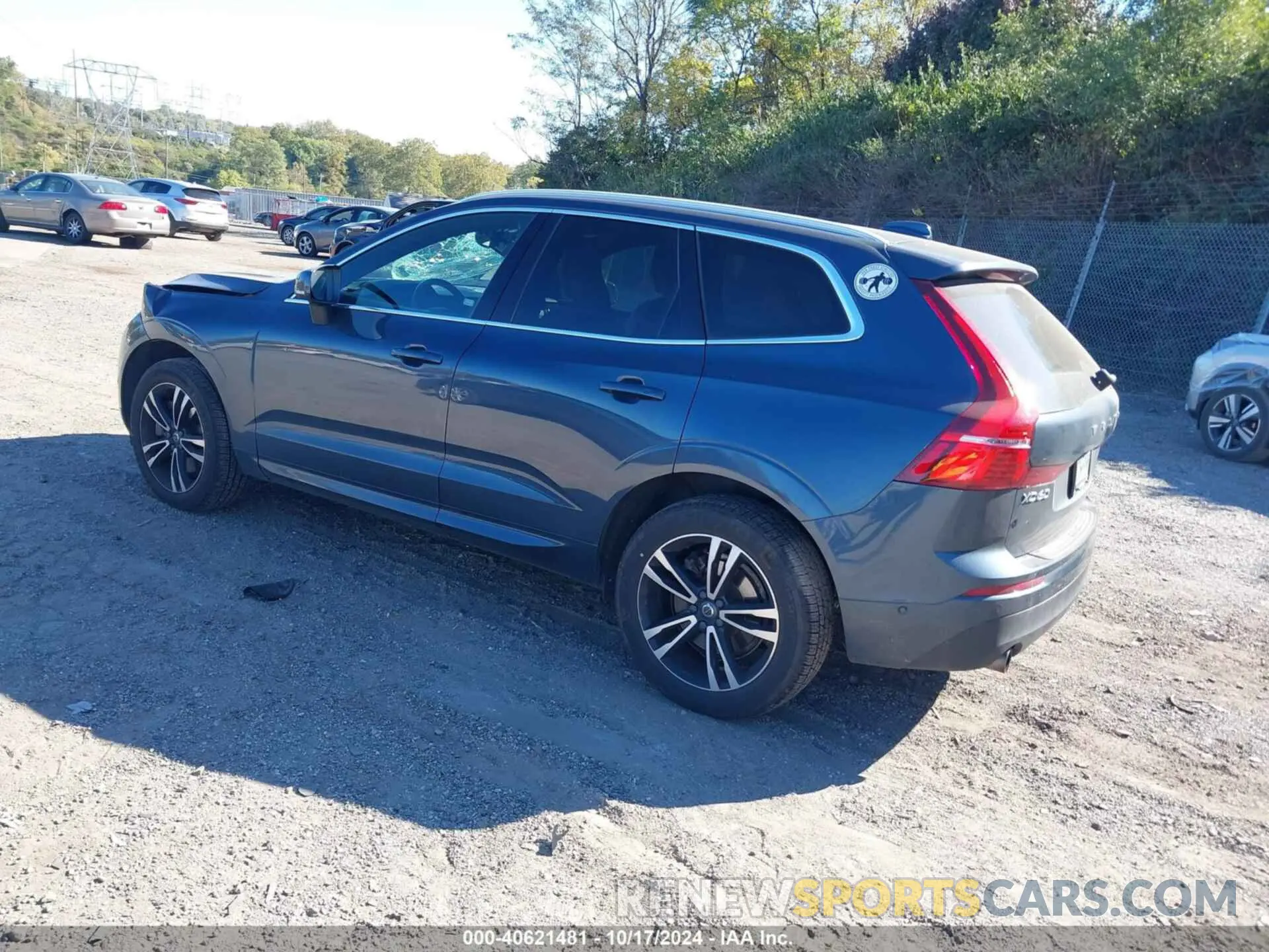 3 Фотография поврежденного автомобиля YV4A22RK3K1375471 VOLVO XC60 2019