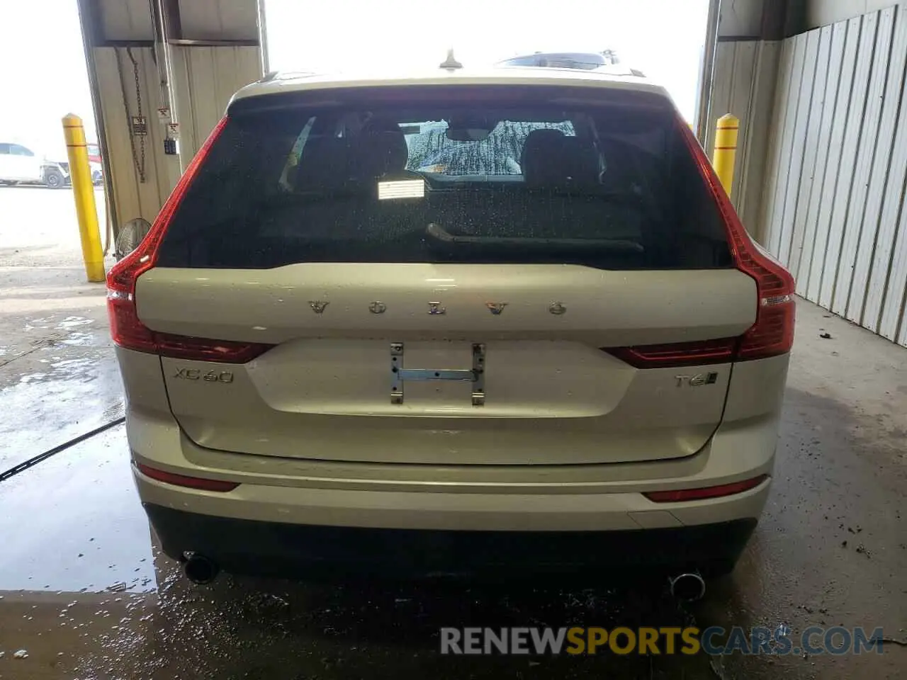 6 Photograph of a damaged car YV4A22RKXK1375810 VOLVO XC60 2019