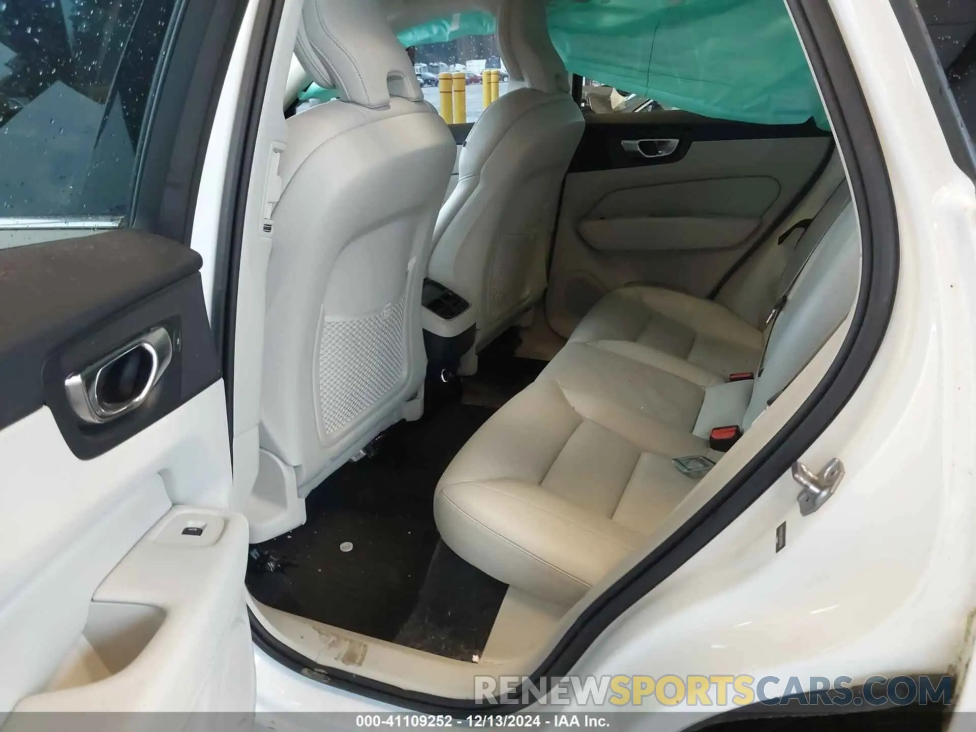 8 Фотография поврежденного автомобиля YV4A22RL3K1317756 VOLVO XC60 2019