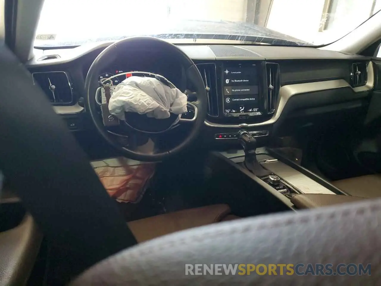 8 Фотография поврежденного автомобиля YV4A22RL9K1338031 VOLVO XC60 2019