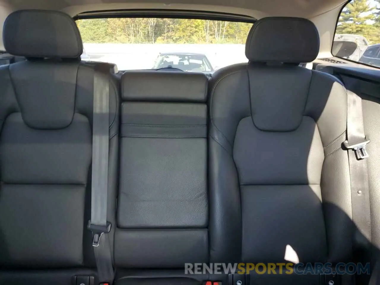 10 Фотография поврежденного автомобиля YV4102RK5L1545692 VOLVO XC60 2020