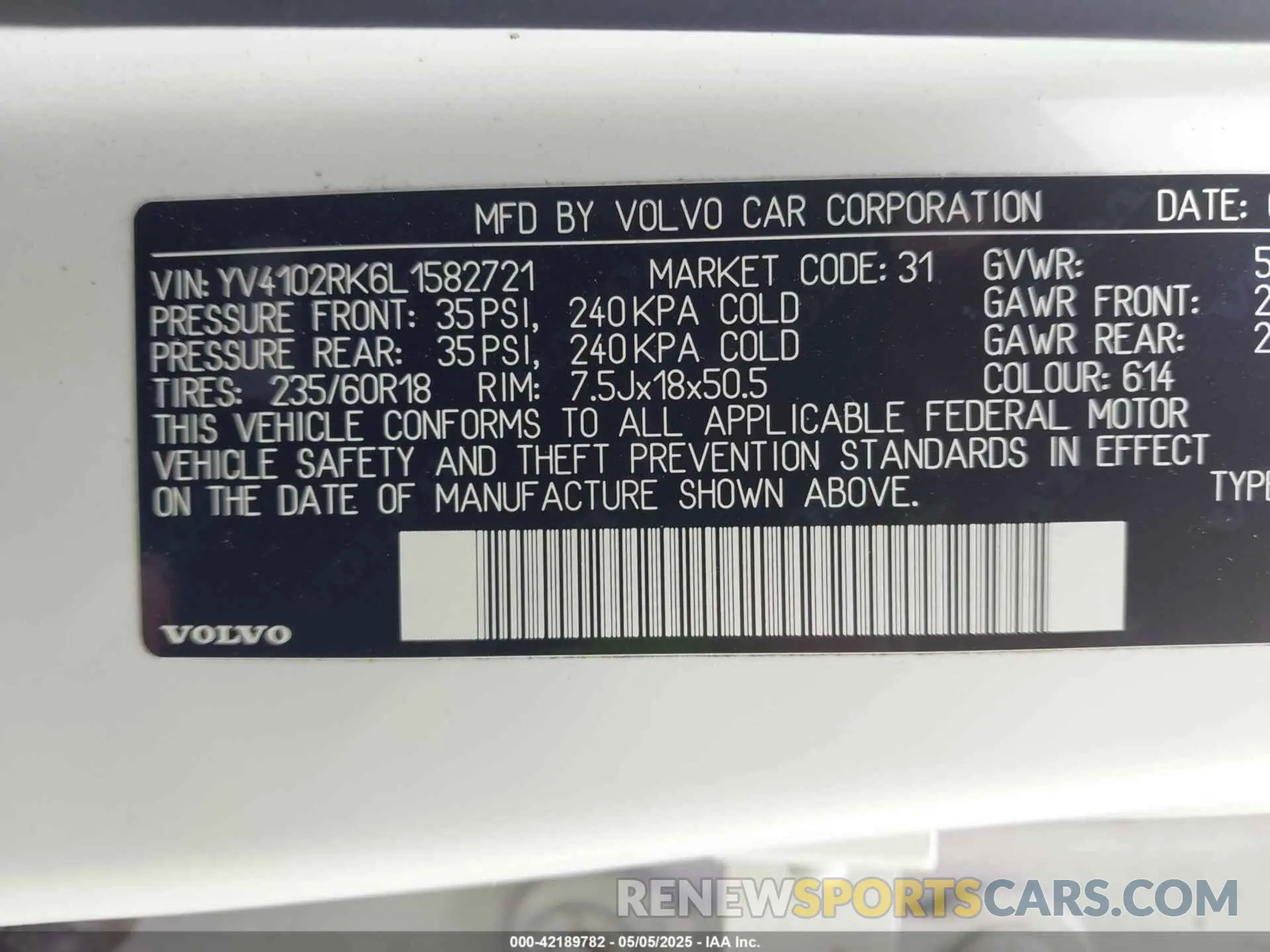 9 Фотография поврежденного автомобиля YV4102RK6L1582721 VOLVO XC60 2020