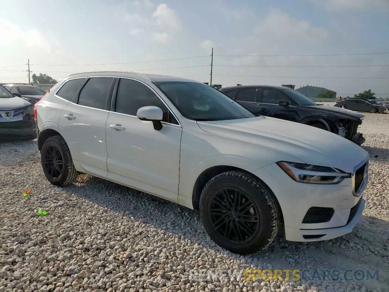 4 Фотография поврежденного автомобиля YV4102RK7L1582842 VOLVO XC60 2020