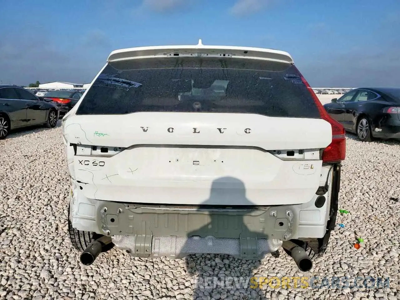 6 Фотография поврежденного автомобиля YV4102RK7L1582842 VOLVO XC60 2020