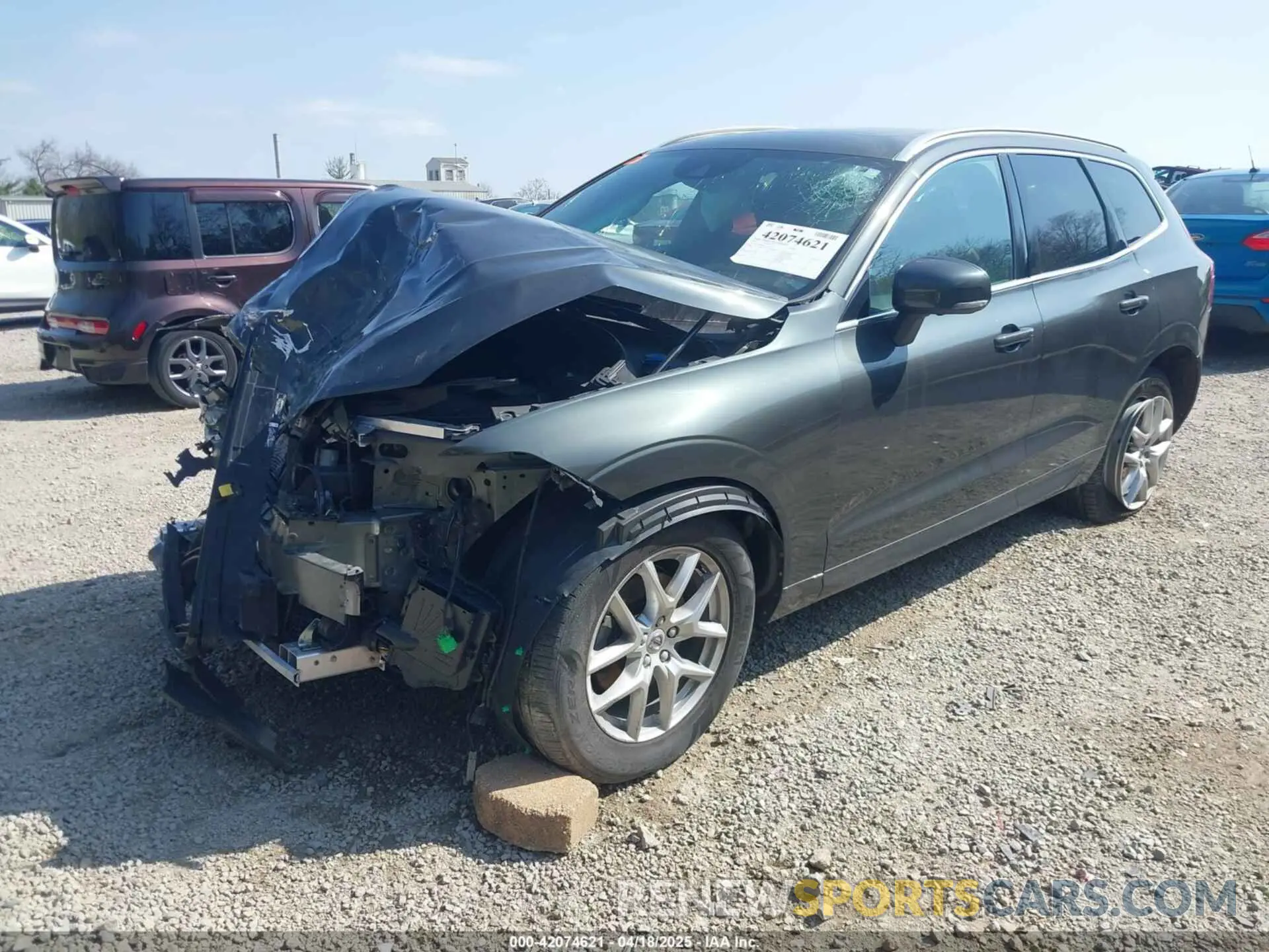 2 Фотография поврежденного автомобиля YV4102RK9L1511710 VOLVO XC60 2020