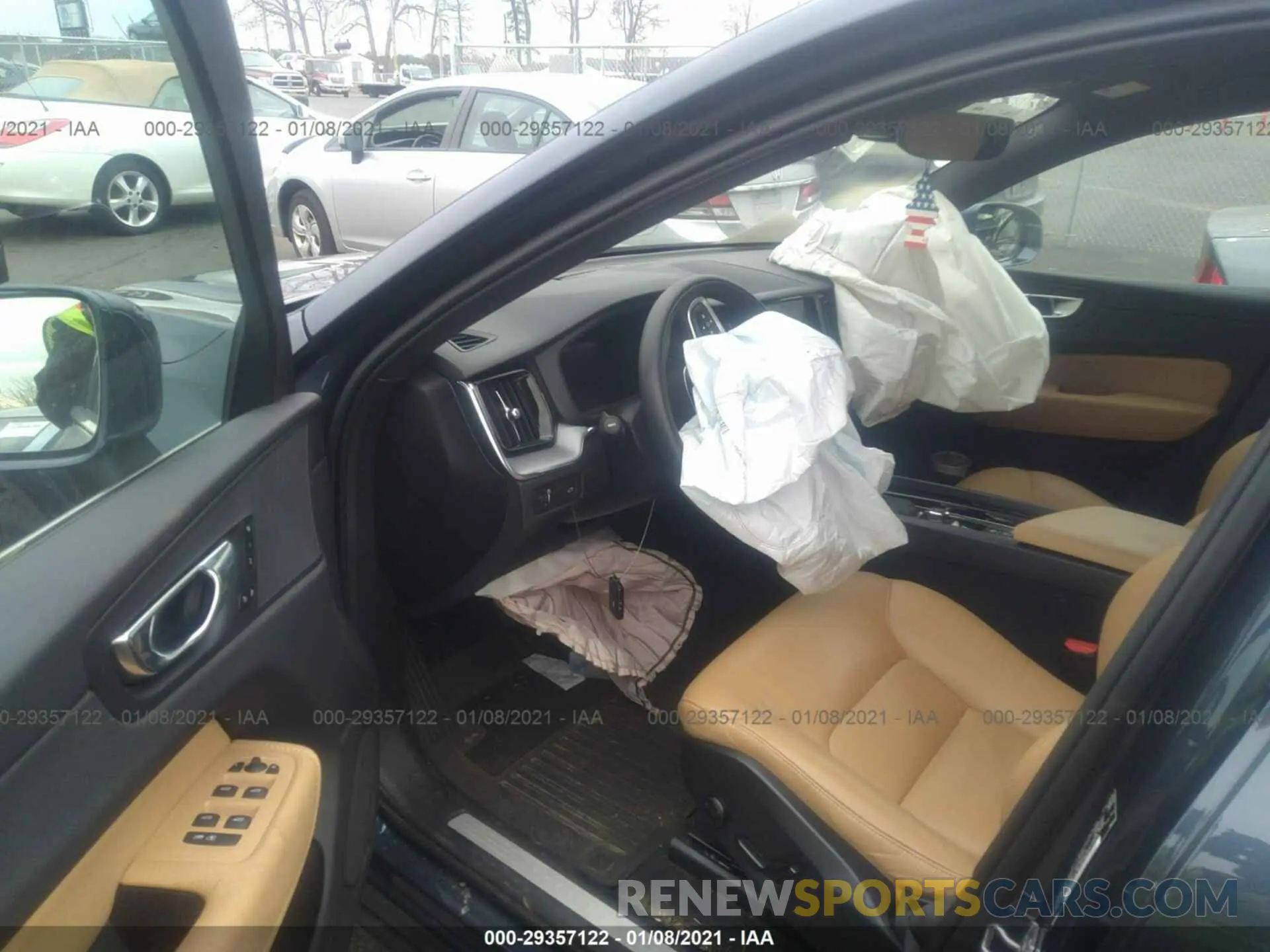 5 Photograph of a damaged car YV4102RKXL1558759 VOLVO XC60 2020
