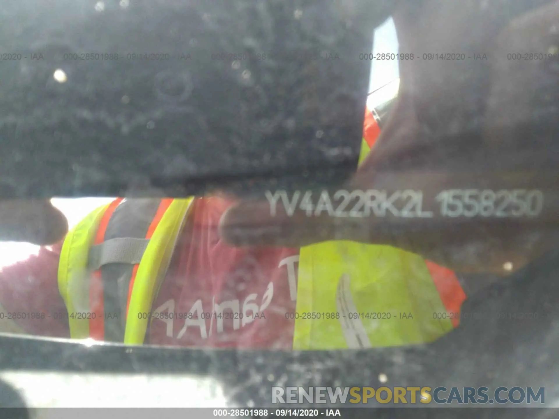 9 Photograph of a damaged car YV4A22RK2L1558250 VOLVO XC60 2020